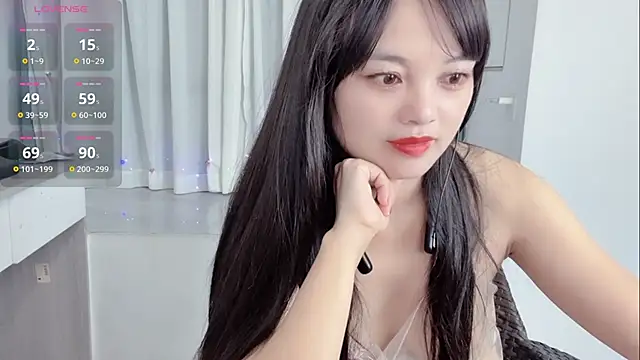 xianxian-baby online show from May 20, 2026, 5:19 pm