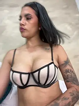 AndiVasquez online show from April 11, 2026, 11:58 am