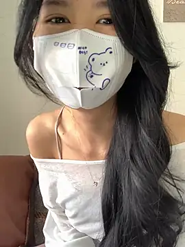 Snapshot of ShouSushi chatting on February 1, 2026, 7:18 am ShouSushi online show from February 1, 2026, 7:18 am