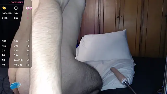 Snapshot of Lucian_S_ chatting on January 20, 2025, 12:46 am Lucian S  online show from January 20, 2025, 12:46 am