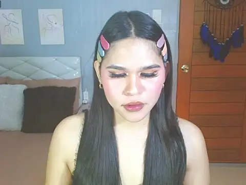 Snapshot of alianabrooks chatting on February 15, 2026, 5:26 am alianabrooks online show from February 15, 2026, 5:26 am