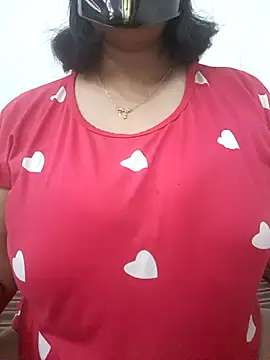 Snapshot of Ruby1hot2 chatting on February 18, 2026, 6:42 am Ruby1hot2 online show from February 18, 2026, 6:42 am