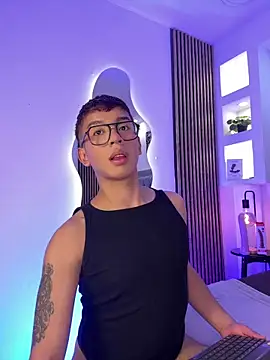 Fancy Vixen online show from April 14, 2026, 3:45 am