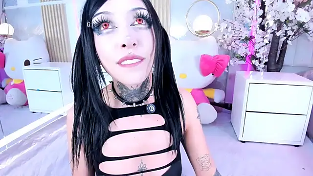 SalemBlackrose online show from June 23, 2026, 5:38 am