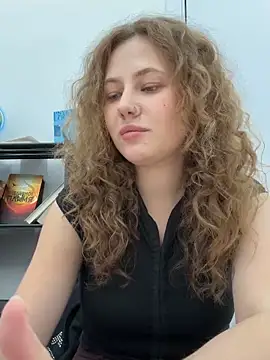 AsynaYuuki online show from March 28, 2026, 6:18 pm