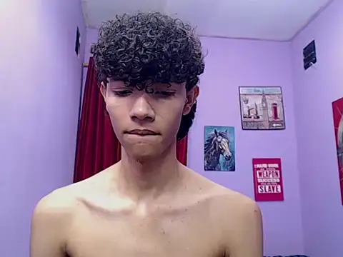 bigcock twinks online show from April 2, 2026, 6:49 pm