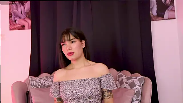 dakotacollins  online show from March 16, 2026, 2:28 am