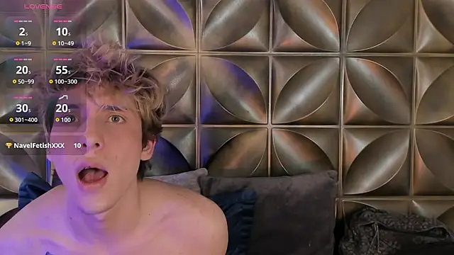 Snapshot of DannyParker_ chatting on February 15, 2026, 7:54 pm DannyParker online show from February 15, 2026, 7:54 pm