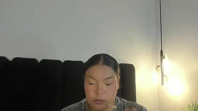 Amaranoir- online show from April 10, 2026, 3:56 am