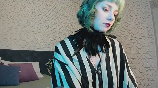 Snapshot of Scarle_Whisper chatting on May 11, 2026, 9:26 am Scarle Whisper online show from May 11, 2026, 9:26 am