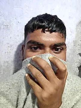 Iamtransboy online show from February 3, 2026, 5:51 pm