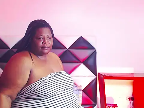 BigMamma  online show from February 22, 2026, 5:55 pm