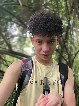 yoursexyjose online show from March 4, 2026, 7:53 pm