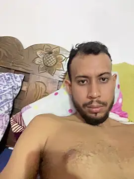 Snapshot of alrricmo chatting on March 1, 2026, 2:08 pm alrricmo online show from March 1, 2026, 2:08 pm