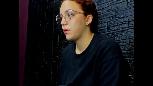 Miss Dior2 online show from April 14, 2026, 2:12 pm