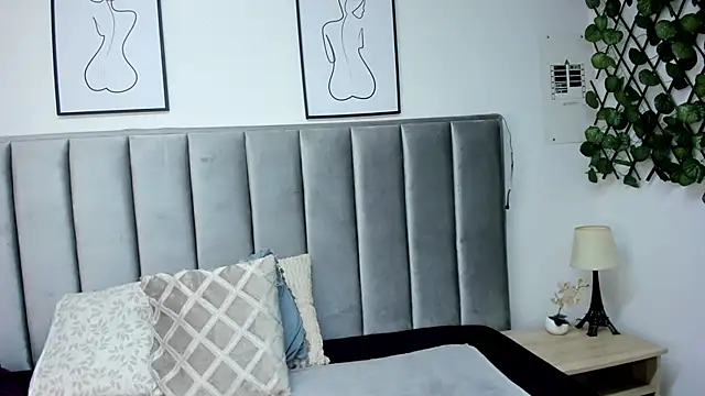 double temptation  online show from March 10, 2026, 12:32 pm