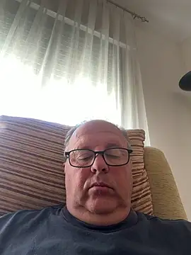 YachtCaptain10 online show from May 6, 2026, 10:31 am