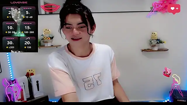 NathalialLooes online show from March 6, 2026, 5:37 am