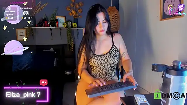 Snapshot of eliza_pink24 chatting on May 21, 2026, 6:59 pm eliza pink24 online show from May 21, 2026, 6:59 pm