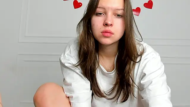 Snapshot of lunahush chatting on February 27, 2026, 10:21 pm lunahush online show from February 27, 2026, 10:21 pm