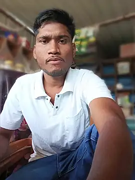 Snapshot of Krishna-10 chatting on April 3, 2026, 4:43 am Krishna-10 online show from April 3, 2026, 4:43 am