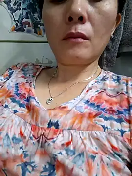 Baby-loveass69 online show from May 21, 2026, 12:12 pm