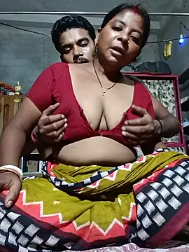 Snapshot of Fetish-Couple2 chatting on June 10, 2026, 2:23 am Fetish-Couple2 online show from June 10, 2026, 2:23 am