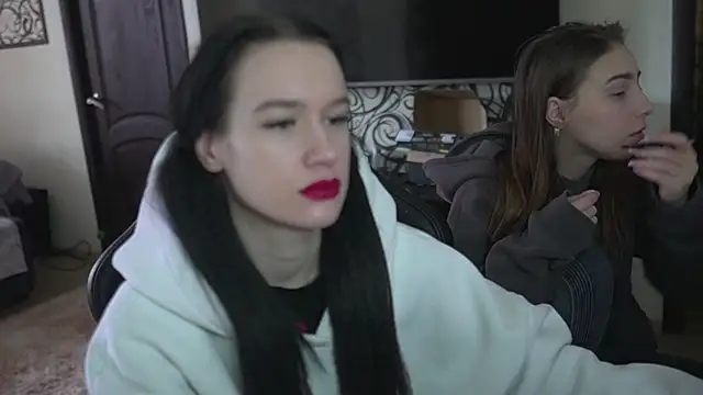 Carolina G0lden online show from February 6, 2026, 9:23 am