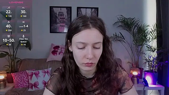 VioletaBloom online show from February 20, 2026, 7:21 am