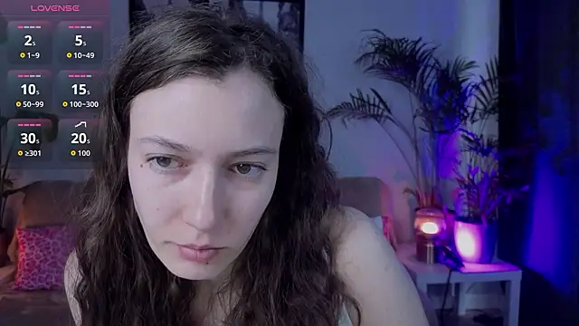 VioletaBloom online show from February 24, 2026, 7:17 am