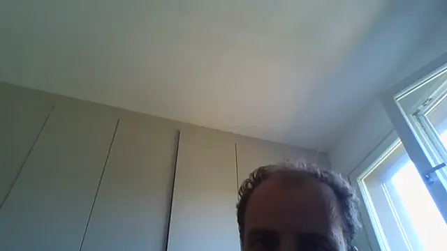 andre italy online show from May 29, 2026, 10:02 am