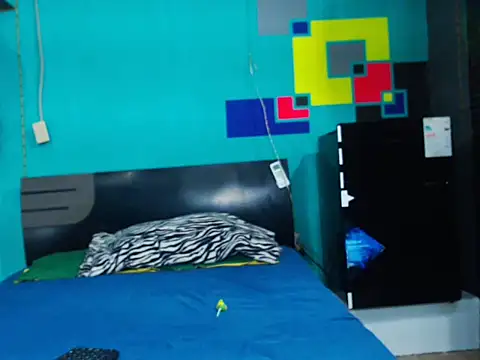 Snapshot of analyn-2027 chatting on February 9, 2026, 10:58 pm analyn-2027 online show from February 9, 2026, 10:58 pm