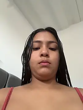 Baby morena12 online show from May 5, 2026, 9:01 pm