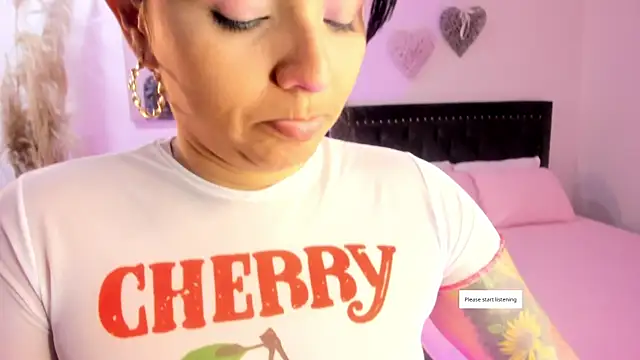 Lilyy joness online show from May 13, 2026, 1:08 pm