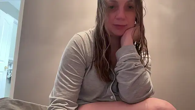 ShyFlameLive online show from February 14, 2026, 10:50 pm