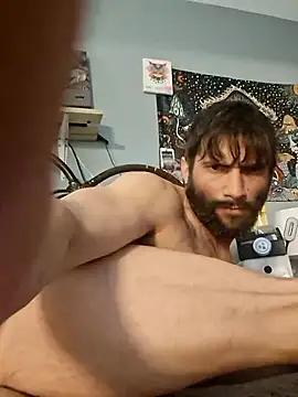 Snapshot of TrndSettr chatting on February 2, 2026, 11:47 pm TrndSettr online show from February 2, 2026, 11:47 pm