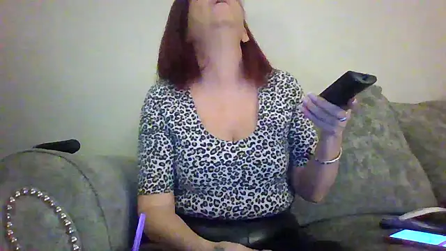 Snapshot of Forbidden-Irish-x chatting on February 10, 2026, 8:24 pm Forbidden-Irish-x online show from February 10, 2026, 8:24 pm