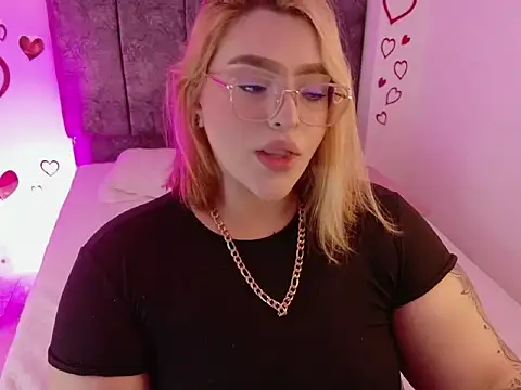 missevans online show from February 16, 2026, 6:59 pm