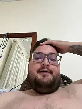 Jmlbsuchi online show from March 3, 2026, 11:21 pm