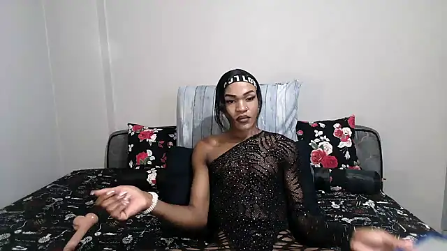 Riaanxxx online show from March 25, 2026, 12:49 am