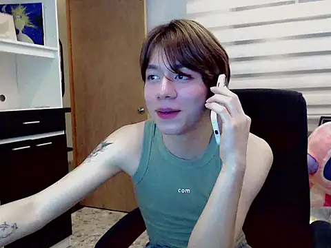 duvisex19 online show from April 10, 2026, 11:09 pm