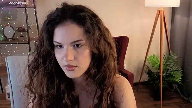 Snapshot of Lili_Torin chatting on July 11, 2026, 8:17 am Lili Torin online show from July 11, 2026, 8:17 am