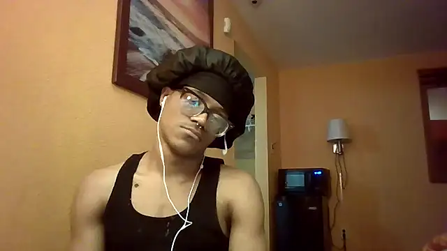 Snapshot of vexahleah chatting on May 5, 2026, 2:03 pm vexahleah online show from May 5, 2026, 2:03 pm