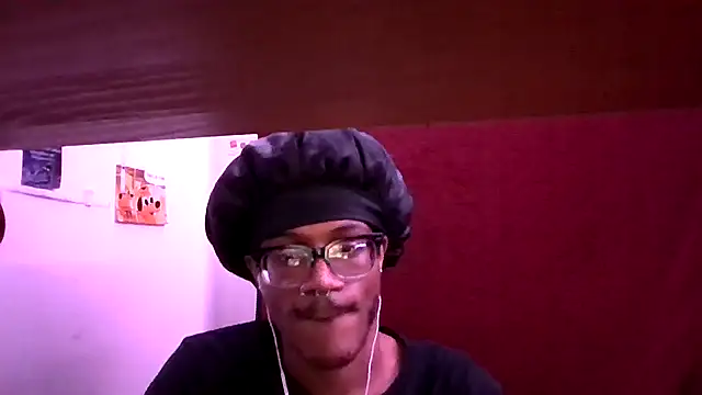 Snapshot of vexahleah chatting on July 8, 2026, 5:56 am vexahleah online show from July 8, 2026, 5:56 am