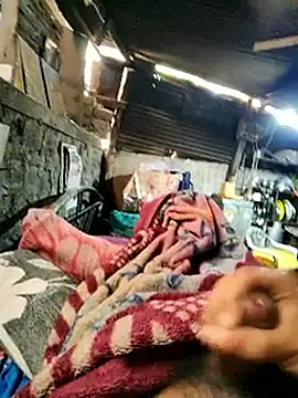 crazyxy12 online show from March 8, 2026, 9:35 am