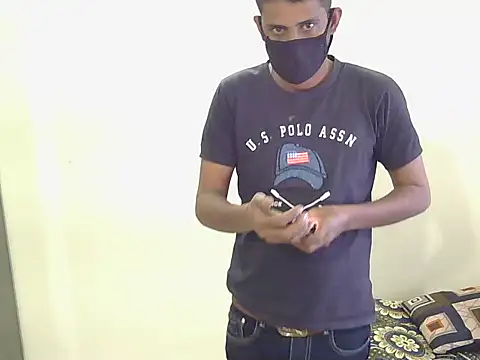 hotcuple7 online show from February 18, 2026, 4:19 am