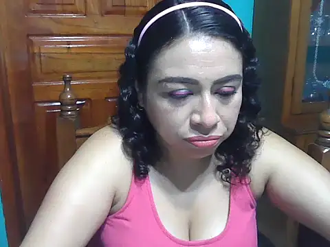 Snapshot of DalilahMx chatting on June 23, 2026, 3:10 pm DalilahMx online show from June 23, 2026, 3:10 pm