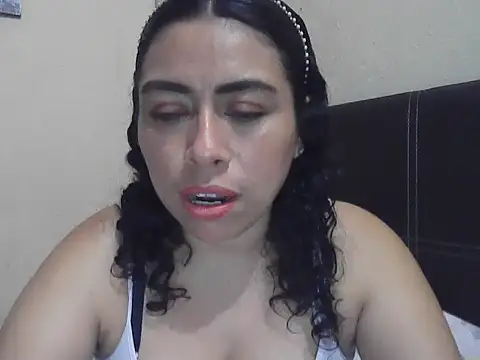 Snapshot of DalilahMx chatting on July 22, 2026, 2:36 am DalilahMx online show from July 22, 2026, 2:36 am