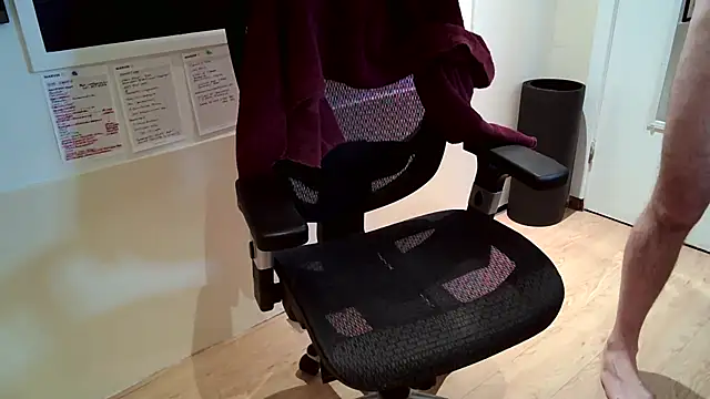 Scotsmanx online show from March 22, 2026, 4:21 pm