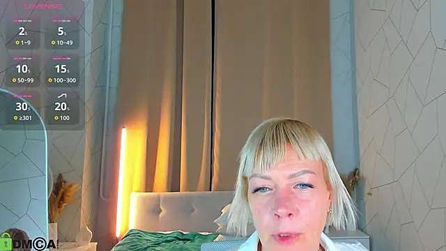 Snapshot of Ann_Annise chatting on June 22, 2026, 4:59 pm Ann Annise online show from June 22, 2026, 4:59 pm